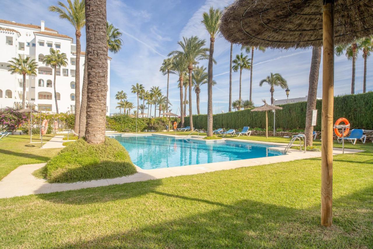 2261-Superb Apt On The Beach, On Duquesa Harbour 마닐바 외부 사진
